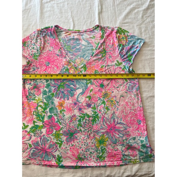 Lilly Pulitzer Womens Pink and Green Floral Short Sleeve Tee - Picture 4 of 8